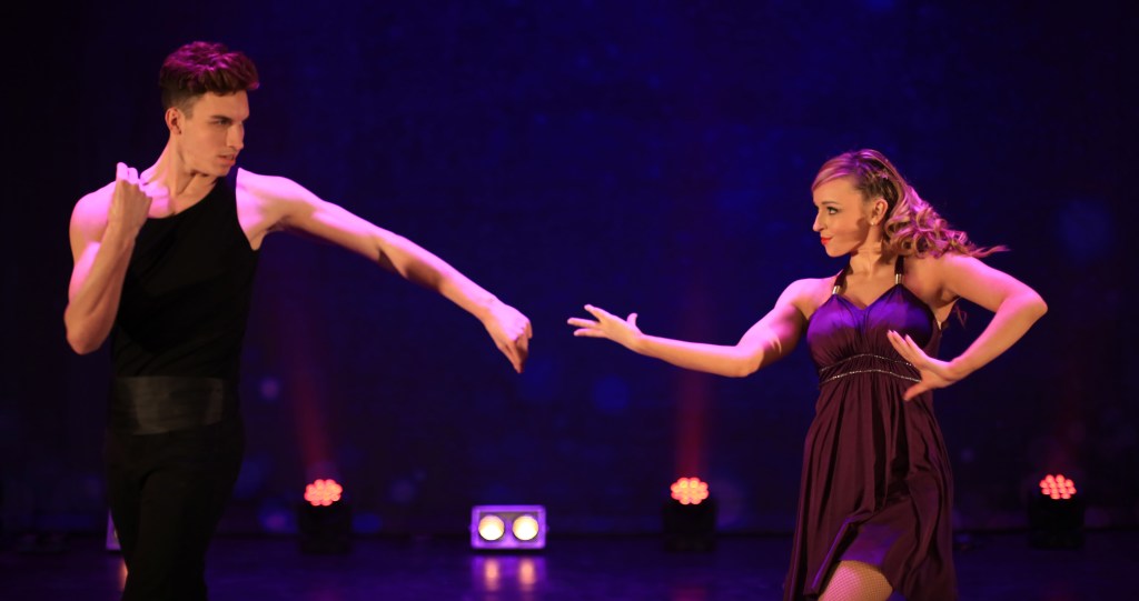 REVIEW//An Evening Of Dirty Dancing At The Baths&nbsp;Hall