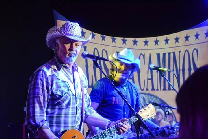 Gig Review // Los Pacaminos (featuring Paul&nbsp;Young)