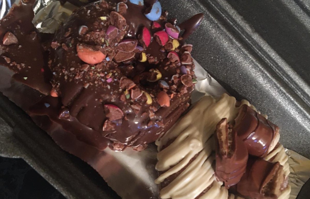 REVIEW // DONUTS &&nbsp;SHAKES