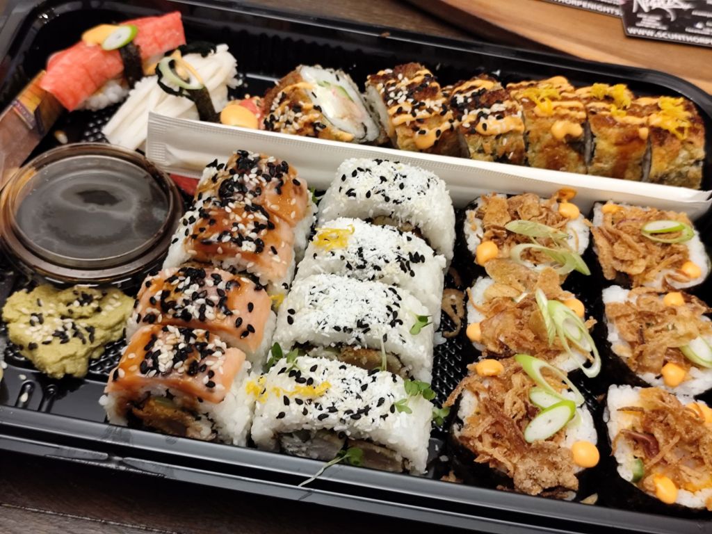 Food Review // Custom Sushi platters by&nbsp;Nel