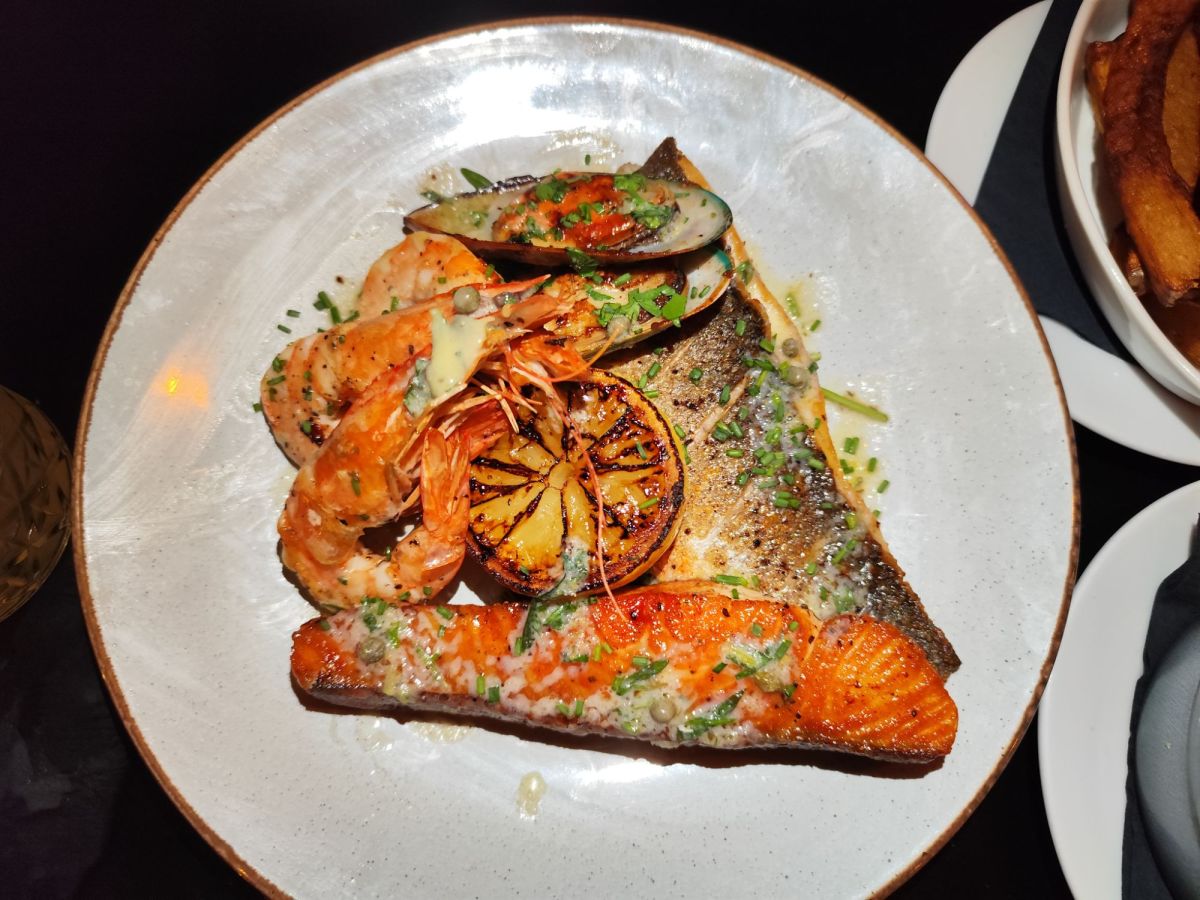 VOLA Restaurant Review: New Menu Delights&nbsp;Await